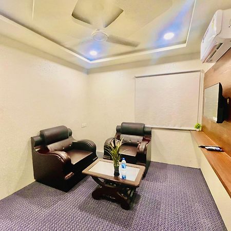 Hotel Eagle Grand Hyderabad Airport Zone Shamshabad Dış mekan fotoğraf
