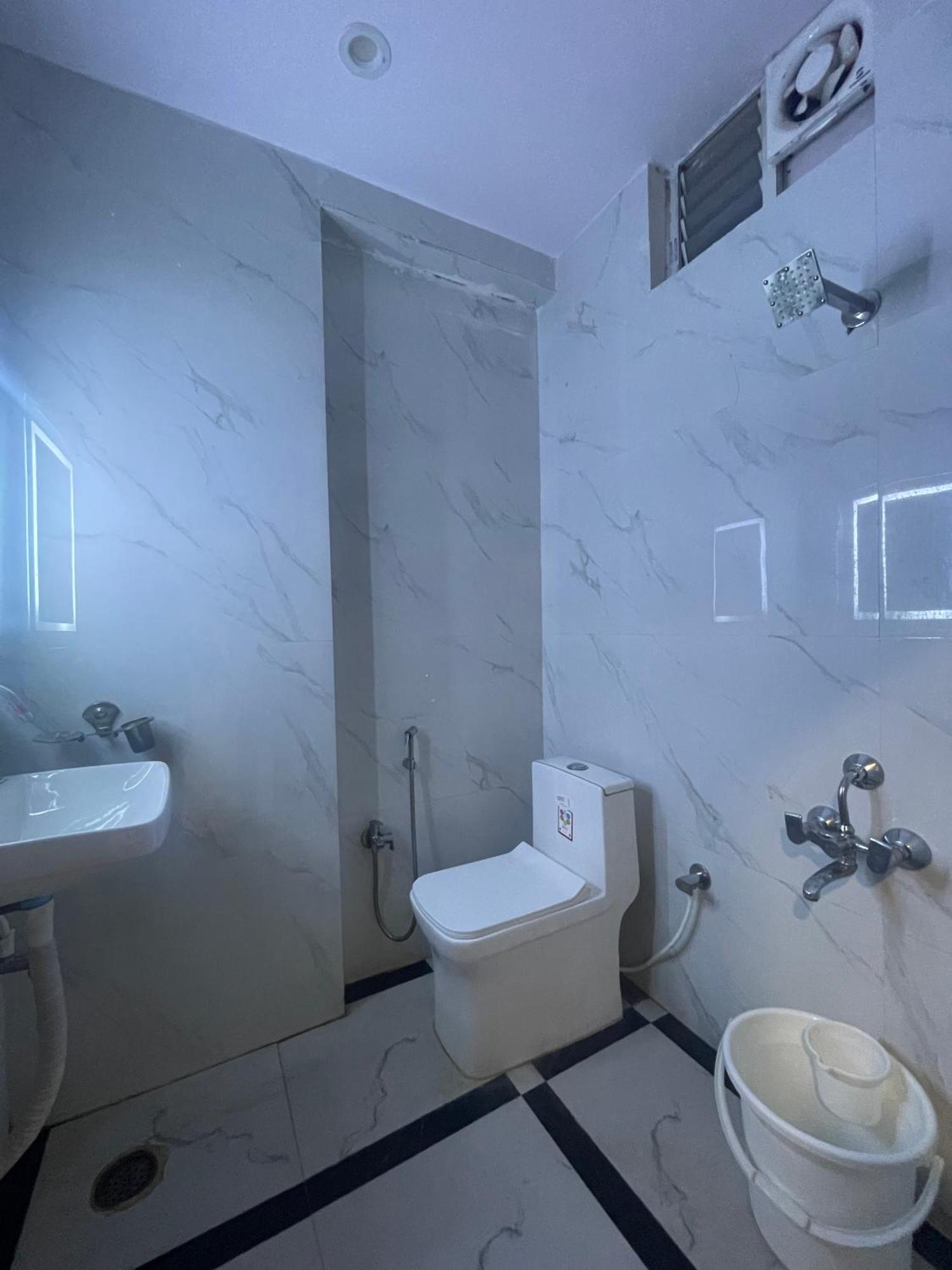 Hotel Eagle Grand Hyderabad Airport Zone Shamshabad Dış mekan fotoğraf