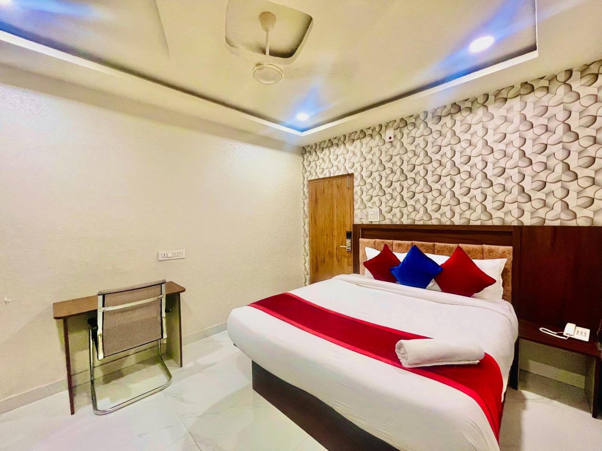 Hotel Eagle Grand Hyderabad Airport Zone Shamshabad Dış mekan fotoğraf