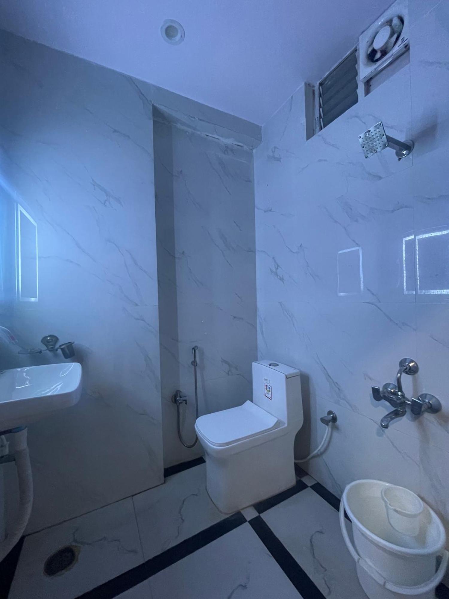 Hotel Eagle Grand Hyderabad Airport Zone Shamshabad Dış mekan fotoğraf