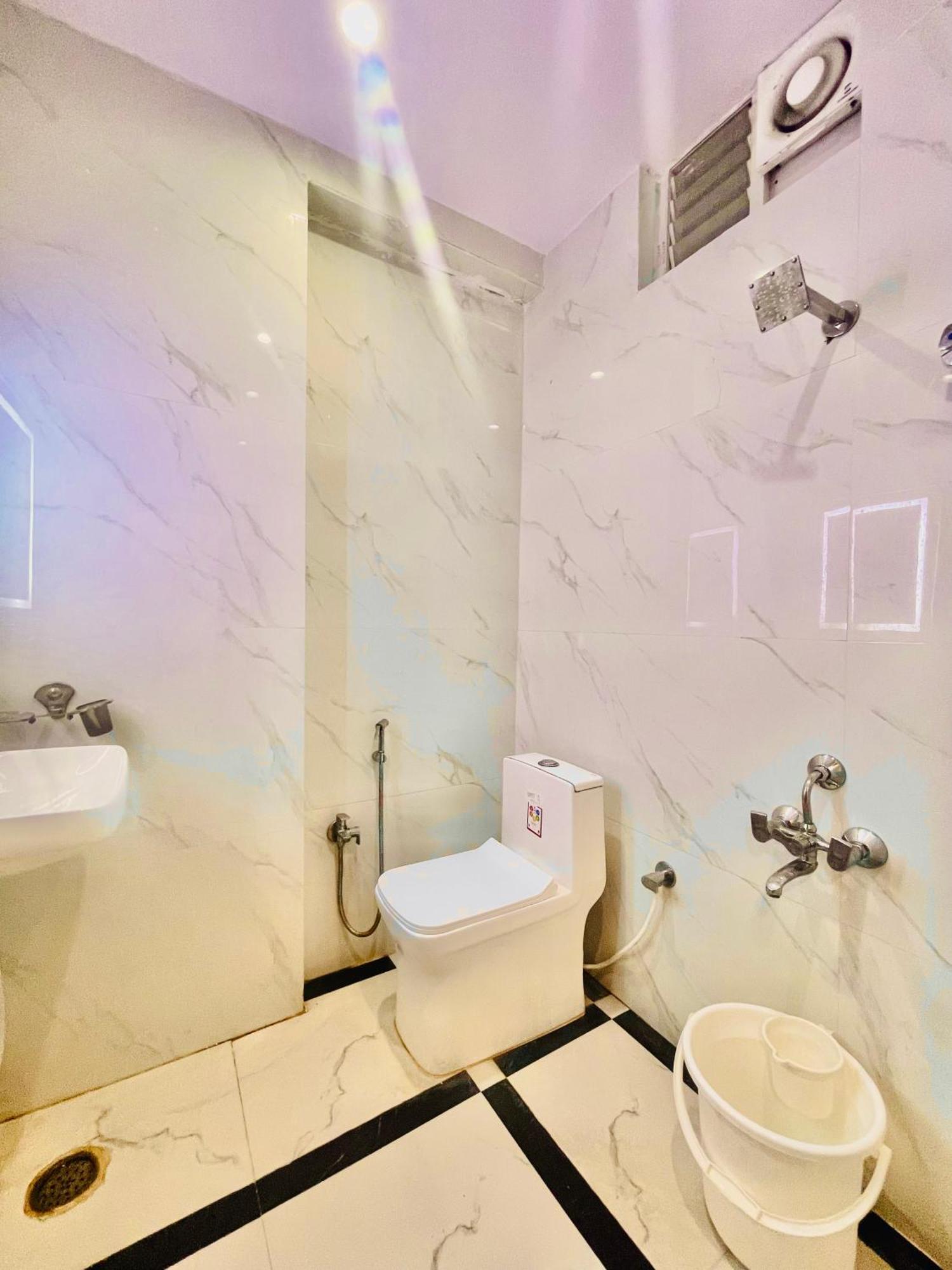 Hotel Eagle Grand Hyderabad Airport Zone Shamshabad Dış mekan fotoğraf