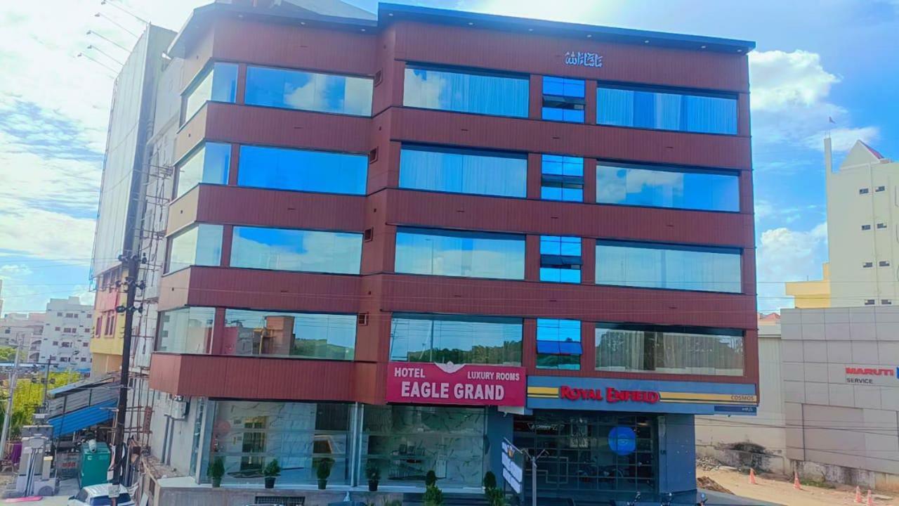 Hotel Eagle Grand Hyderabad Airport Zone Shamshabad Dış mekan fotoğraf